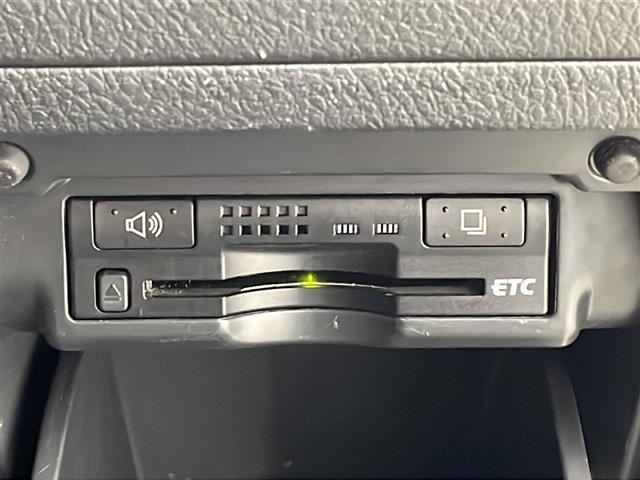 ヴェルファイア 2.4Z BT・フルセグTV・バックカメラ・前方ドライブレコーダー・左右独立エアコン・MTモード付AT・ビルトインETCウインカーミラー・プッシュスタート・後席エアコン・キセノンヘッドライト・フォグランプ(28枚目)