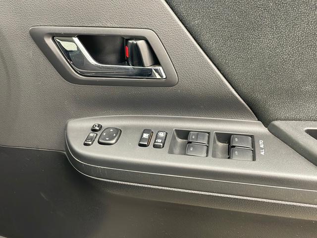 ヴェルファイア 2.4Z BT・フルセグTV・バックカメラ・前方ドライブレコーダー・左右独立エアコン・MTモード付AT・ビルトインETCウインカーミラー・プッシュスタート・後席エアコン・キセノンヘッドライト・フォグランプ(68枚目)