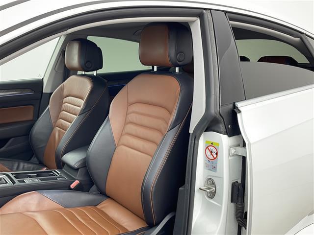 アルテオン ＴＳＩ　４モーション　エレガンス（12枚目）