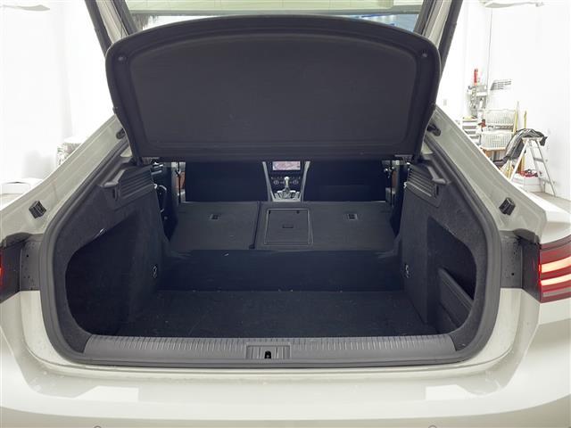 アルテオン ＴＳＩ　４モーション　エレガンス（15枚目）