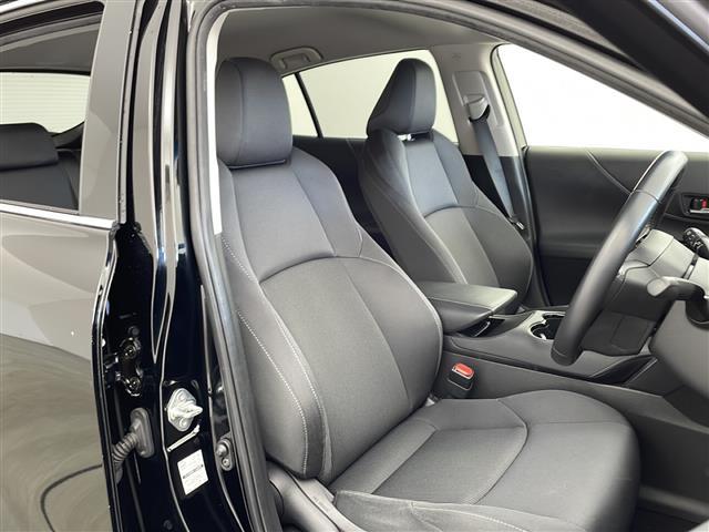 ハリアー S ・バックカメラ・前方ドライブレコーダー・電子パーキングブレーキ・オートホールド・ETC・MTモード付AT・革巻ステアリング・ステアリングスイッチ・プッシュスタート・スマートキー・電動格納ミラー(8枚目)