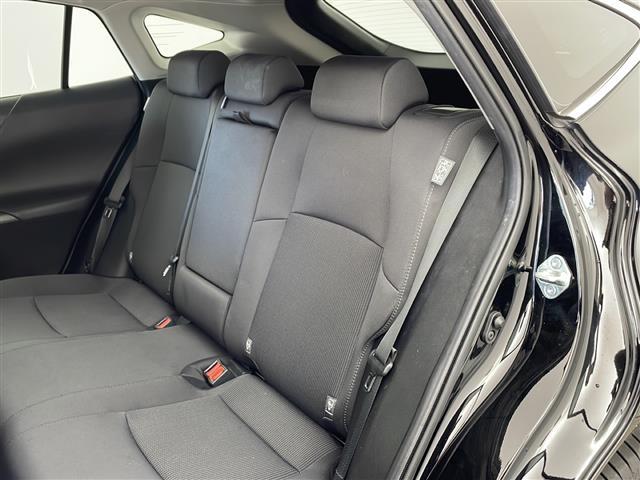 ハリアー S ・バックカメラ・前方ドライブレコーダー・電子パーキングブレーキ・オートホールド・ETC・MTモード付AT・革巻ステアリング・ステアリングスイッチ・プッシュスタート・スマートキー・電動格納ミラー(11枚目)