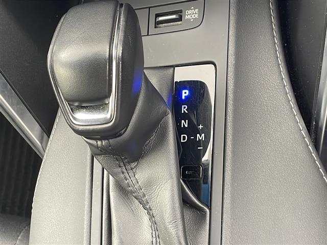 ハリアー S ・バックカメラ・前方ドライブレコーダー・電子パーキングブレーキ・オートホールド・ETC・MTモード付AT・革巻ステアリング・ステアリングスイッチ・プッシュスタート・スマートキー・電動格納ミラー(21枚目)