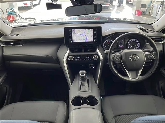 ハリアー S ・バックカメラ・前方ドライブレコーダー・電子パーキングブレーキ・オートホールド・ETC・MTモード付AT・革巻ステアリング・ステアリングスイッチ・プッシュスタート・スマートキー・電動格納ミラー(42枚目)