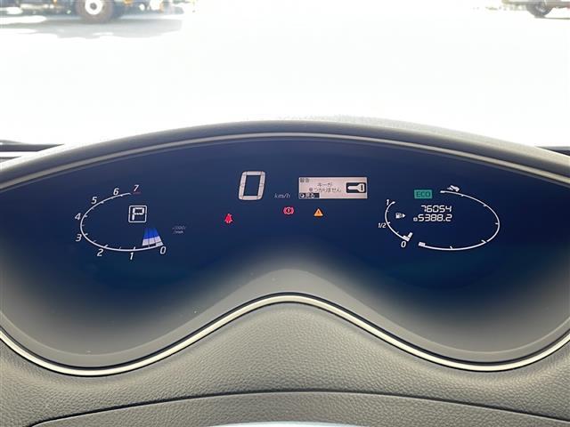 セレナ ハイウェイスター　Ｊパッケージ　純正ナビ　ＴＶ　バックカメラ　ビルトインＥＴＣ　両側パワースライドドア　クルーズコントロール　キセノンヘッドライト　オートライト　フォグランプ　デュアルエアコン　インテリジェントキー　プッシュスタート（18枚目）