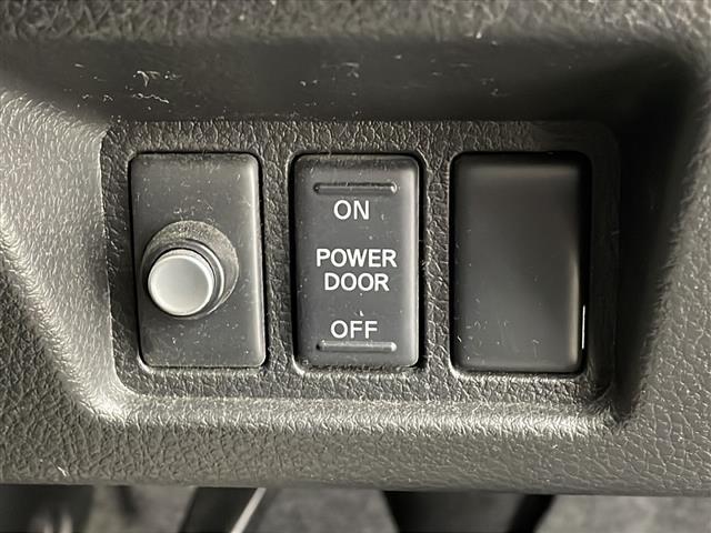 セレナ ハイウェイスター　Ｊパッケージ　純正ナビ　ＴＶ　バックカメラ　ビルトインＥＴＣ　両側パワースライドドア　クルーズコントロール　キセノンヘッドライト　オートライト　フォグランプ　デュアルエアコン　インテリジェントキー　プッシュスタート（26枚目）