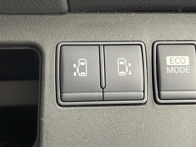 セレナ ハイウェイスター　Ｊパッケージ　純正ナビ　ＴＶ　バックカメラ　ビルトインＥＴＣ　両側パワースライドドア　クルーズコントロール　キセノンヘッドライト　オートライト　フォグランプ　デュアルエアコン　インテリジェントキー　プッシュスタート（27枚目）