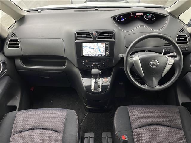 セレナ ハイウェイスター　Ｊパッケージ　純正ナビ　ＴＶ　バックカメラ　ビルトインＥＴＣ　両側パワースライドドア　クルーズコントロール　キセノンヘッドライト　オートライト　フォグランプ　デュアルエアコン　インテリジェントキー　プッシュスタート（42枚目）