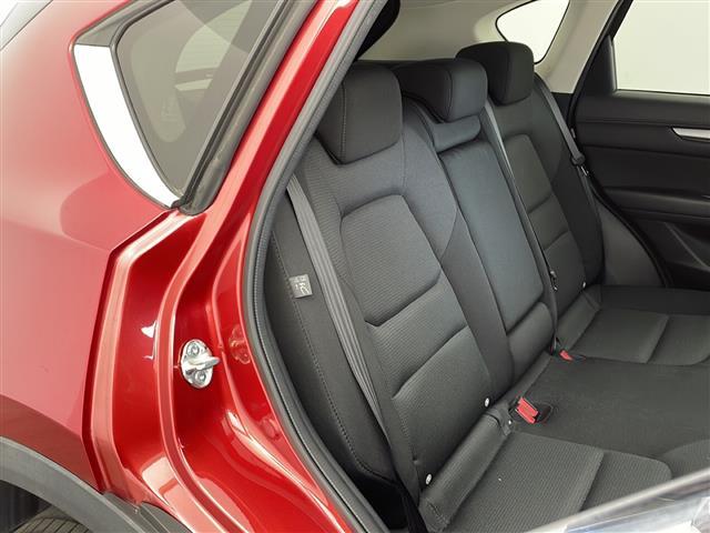 ＣＸ－５ ＸＤ　プロアクティブ　純正ナビ　ＴＶ　ＥＴＣ　バックカメラ　衝突軽減軽減ブレーキ　レーンキープアシストシステム　ブラインドスポットモニタリング　レーダークルーズコントロール　ヘッドアップディスプレイ　シートヒーター　ＬＥＤ（11枚目）
