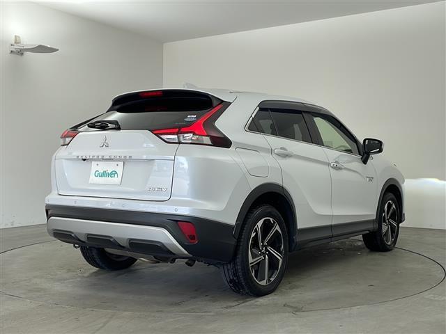 エクリプスクロスＰＨＥＶ Ｇ　社外ナビ・ＥＴＣ・前後ドラレコ・レーダークルーズコントロール・ＨＵＤ・車線逸脱警報・衝突軽減ブレーキ・ＬＥＤオートライト・オートハイビーム・ステアリングヒーター・純正１８インチアルミ・コーナーセンサー（6枚目）