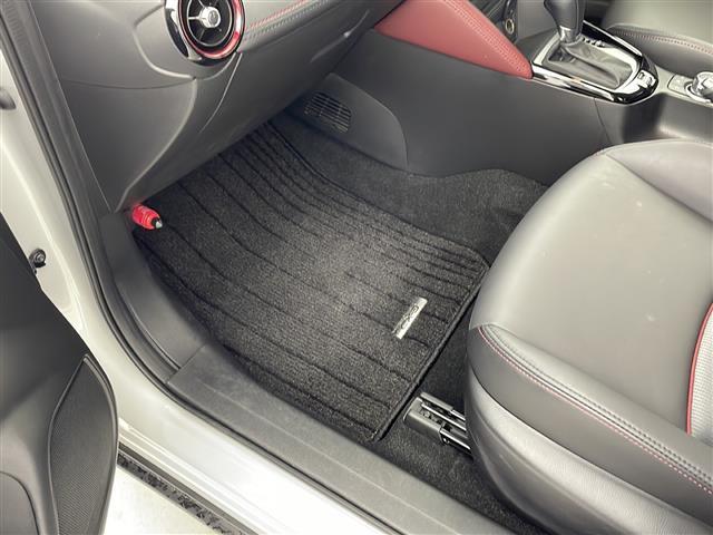 ＣＸ－３ ２０Ｓ　プロアクティブ　純正ナビ　ＴＶ　バックカメラ　ＥＴＣ　ハーフレザー　衝突軽減ブレーキ　車線逸脱警報　レーダークルーズコントロール　アダプティブＬＥＤヘッドライト　ヘッドアップディスプレイ　ブラインドスポットモニター（11枚目）