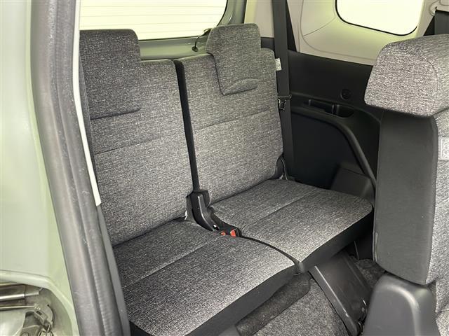 シエンタ Ｚ　・ワンオーナー・純正１０型ナビ・ＴＶ・ＢＴ・ＵＳＢ・Ｍｉｒａｃａｓｔ・バックカメラ・両側パワースライドドア・純正ビルトインＥＴＣ２．０・ステアリングヒーター・パーキングアシストブレーキ（10枚目）