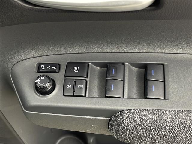 シエンタ Ｚ　・ワンオーナー・純正１０型ナビ・ＴＶ・ＢＴ・ＵＳＢ・Ｍｉｒａｃａｓｔ・バックカメラ・両側パワースライドドア・純正ビルトインＥＴＣ２．０・ステアリングヒーター・パーキングアシストブレーキ（33枚目）