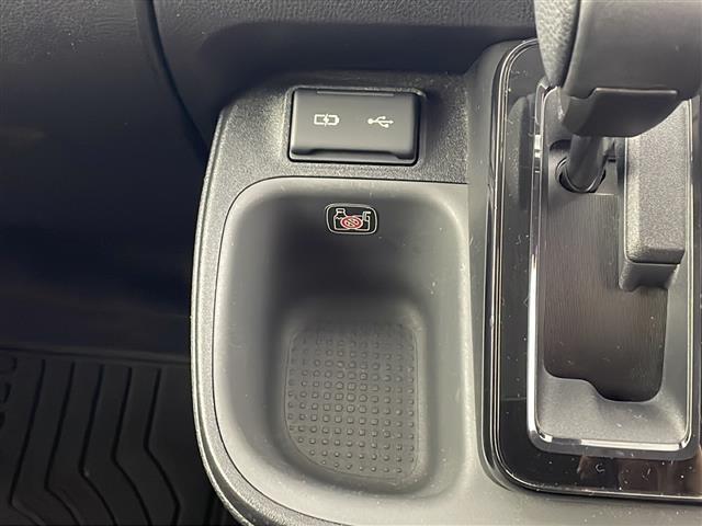 シエンタ Ｚ　・ワンオーナー・純正１０型ナビ・ＴＶ・ＢＴ・ＵＳＢ・Ｍｉｒａｃａｓｔ・バックカメラ・両側パワースライドドア・純正ビルトインＥＴＣ２．０・ステアリングヒーター・パーキングアシストブレーキ（38枚目）