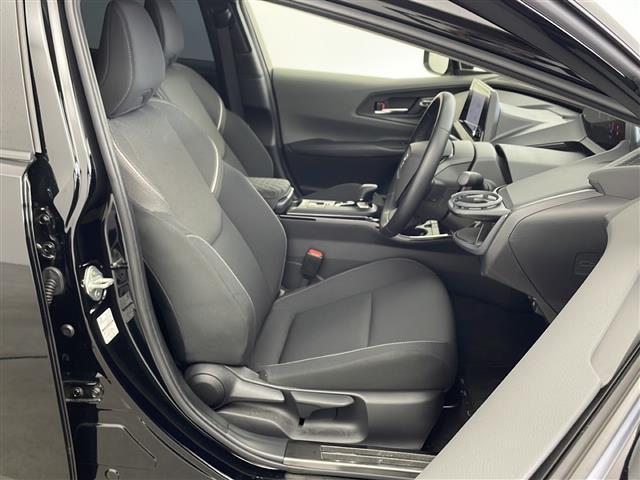 プリウス G 純正ナビ TV ETC パノラミックビューモニター モデリスタ プリクラッシュセーフティ レーンキープアシスト ブラインドスポットモニター クリアランスソナー シートヒーター 純正19インチアルミ(9枚目)