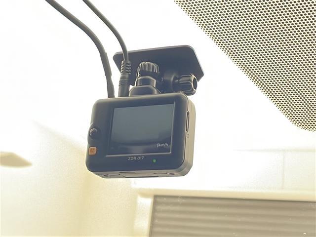 プリウス G 純正ナビ TV ETC パノラミックビューモニター モデリスタ プリクラッシュセーフティ レーンキープアシスト ブラインドスポットモニター クリアランスソナー シートヒーター 純正19インチアルミ(32枚目)