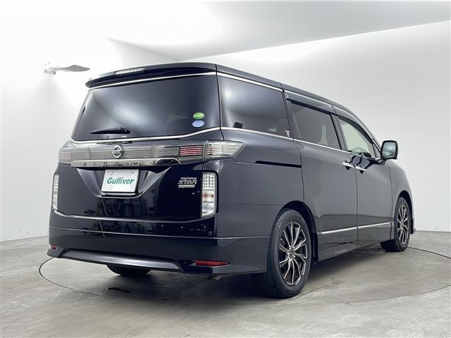 エルグランド ２５０ハイウェイスタープレミアム　純正ナビ　全方位カメラ　フリップダウンモニター　クルコン　　コーナーセンサー　革シート　両側パワスラ　前席パワーシート　シートヒーター　ＬＥＤライト　社外アルミホイールタイヤ　ビルトインＥＴＣ（3枚目）