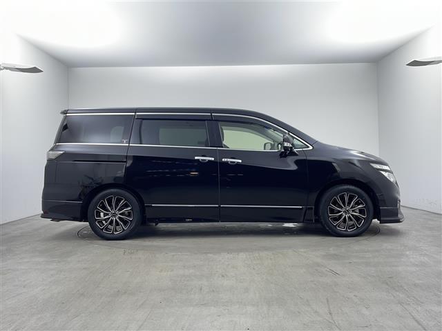 エルグランド ２５０ハイウェイスタープレミアム　純正ナビ　全方位カメラ　フリップダウンモニター　クルコン　　コーナーセンサー　革シート　両側パワスラ　前席パワーシート　シートヒーター　ＬＥＤライト　社外アルミホイールタイヤ　ビルトインＥＴＣ（6枚目）