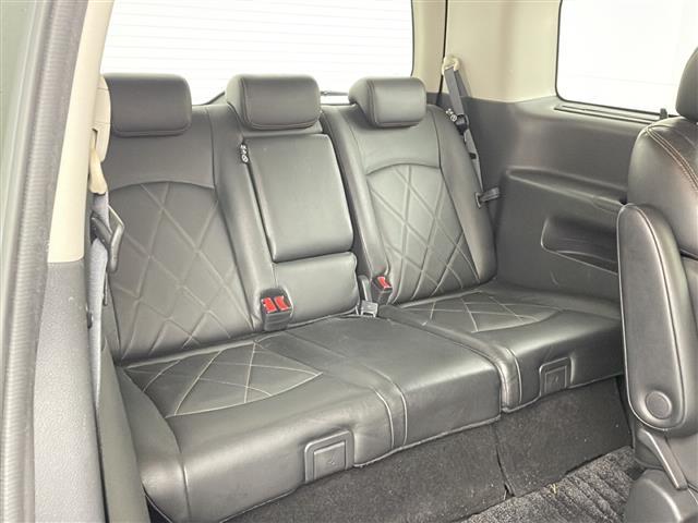 エルグランド ２５０ハイウェイスタープレミアム　純正ナビ　全方位カメラ　フリップダウンモニター　クルコン　　コーナーセンサー　革シート　両側パワスラ　前席パワーシート　シートヒーター　ＬＥＤライト　社外アルミホイールタイヤ　ビルトインＥＴＣ（12枚目）