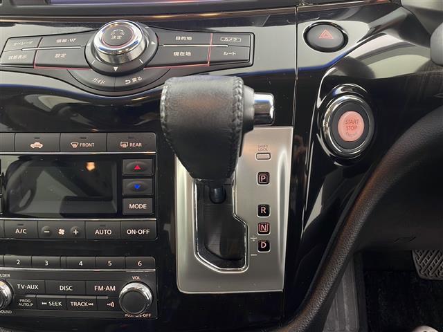 エルグランド ２５０ハイウェイスタープレミアム　純正ナビ　全方位カメラ　フリップダウンモニター　クルコン　　コーナーセンサー　革シート　両側パワスラ　前席パワーシート　シートヒーター　ＬＥＤライト　社外アルミホイールタイヤ　ビルトインＥＴＣ（31枚目）