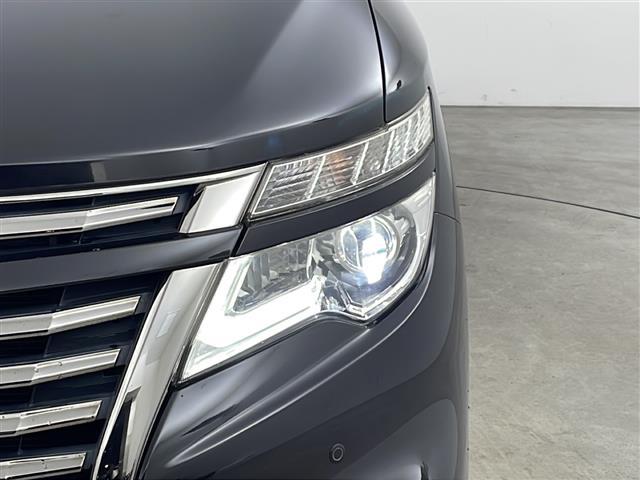 エルグランド ２５０ハイウェイスタープレミアム　純正ナビ　全方位カメラ　フリップダウンモニター　クルコン　　コーナーセンサー　革シート　両側パワスラ　前席パワーシート　シートヒーター　ＬＥＤライト　社外アルミホイールタイヤ　ビルトインＥＴＣ（37枚目）