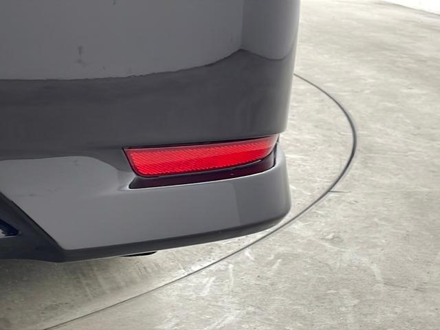 エルグランド ２５０ハイウェイスタープレミアム　純正ナビ　全方位カメラ　フリップダウンモニター　クルコン　　コーナーセンサー　革シート　両側パワスラ　前席パワーシート　シートヒーター　ＬＥＤライト　社外アルミホイールタイヤ　ビルトインＥＴＣ（51枚目）