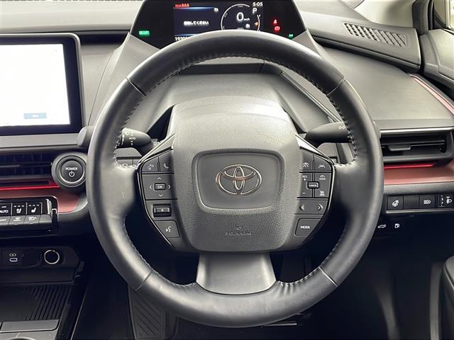 プリウス Ｚ　純正１２．３インディスプレイナビオーディオ　パノラミックビューモニター　トヨタセーフティセンス　デジタルインナーミラー　パワーバックドア　革シート　ＥＴＣ２．０　モデリスタエアロ（19枚目）