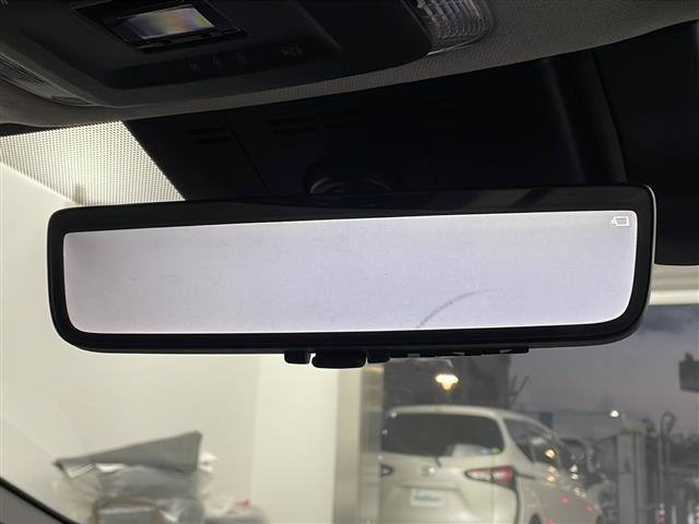 プリウス Ｚ　純正１２．３インディスプレイナビオーディオ　パノラミックビューモニター　トヨタセーフティセンス　デジタルインナーミラー　パワーバックドア　革シート　ＥＴＣ２．０　モデリスタエアロ（33枚目）