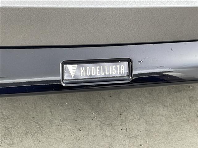 プリウス Ｚ　純正１２．３インディスプレイナビオーディオ　パノラミックビューモニター　トヨタセーフティセンス　デジタルインナーミラー　パワーバックドア　革シート　ＥＴＣ２．０　モデリスタエアロ（35枚目）