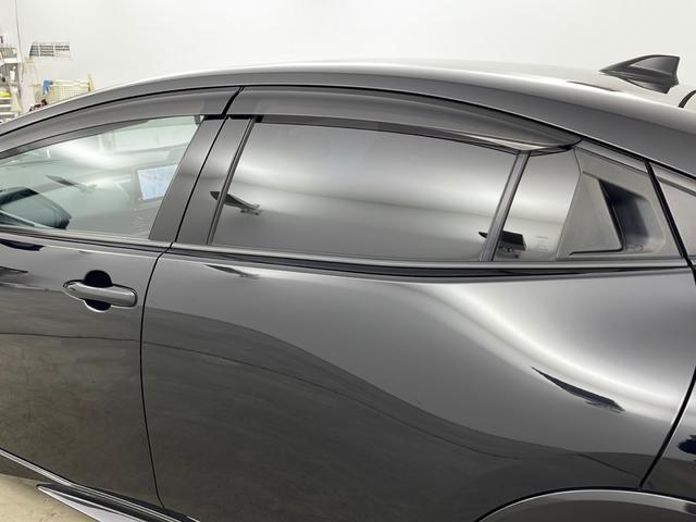 プリウス Ｚ　純正１２．３インディスプレイナビオーディオ　パノラミックビューモニター　トヨタセーフティセンス　デジタルインナーミラー　パワーバックドア　革シート　ＥＴＣ２．０　モデリスタエアロ（50枚目）