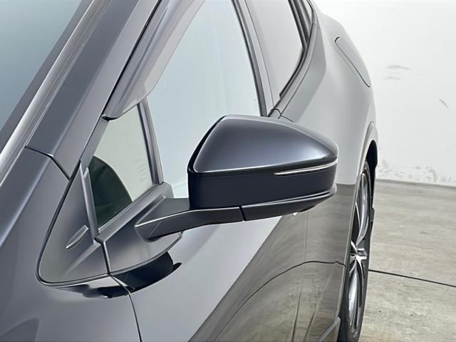 プリウス Ｚ　純正１２．３インディスプレイナビオーディオ　パノラミックビューモニター　トヨタセーフティセンス　デジタルインナーミラー　パワーバックドア　革シート　ＥＴＣ２．０　モデリスタエアロ（52枚目）