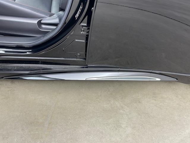 プリウス Ｚ　純正１２．３インディスプレイナビオーディオ　パノラミックビューモニター　トヨタセーフティセンス　デジタルインナーミラー　パワーバックドア　革シート　ＥＴＣ２．０　モデリスタエアロ（53枚目）