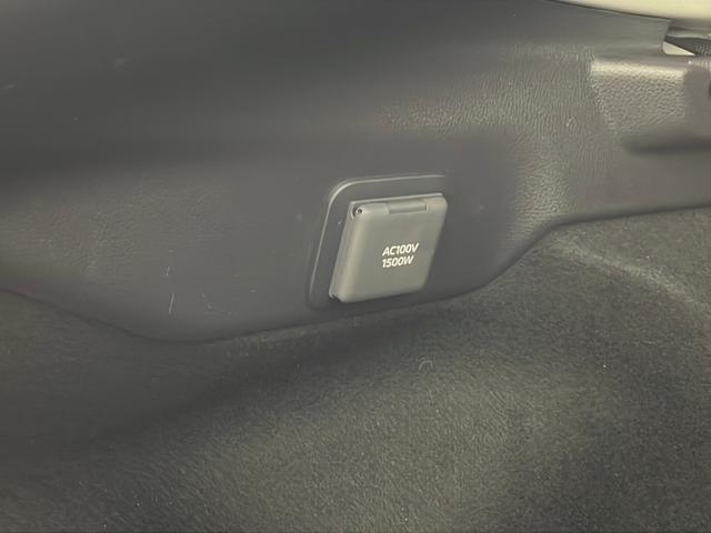 プリウス Ｚ　純正１２．３インディスプレイナビオーディオ　パノラミックビューモニター　トヨタセーフティセンス　デジタルインナーミラー　パワーバックドア　革シート　ＥＴＣ２．０　モデリスタエアロ（67枚目）