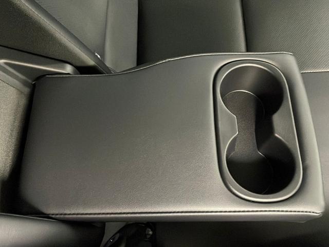 プリウス Ｚ　純正１２．３インディスプレイナビオーディオ　パノラミックビューモニター　トヨタセーフティセンス　デジタルインナーミラー　パワーバックドア　革シート　ＥＴＣ２．０　モデリスタエアロ（78枚目）