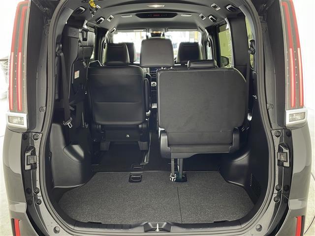 エスクァイア ハイブリッドGi 純正ナビ TV バックカメラ 両側パワースライドドア プリクラッシュセーフティ レーンディパーチャーアラート オートマチックハイビーム ドライブレコーダー LEDヘッドライト 革シート シートヒーター(17枚目)