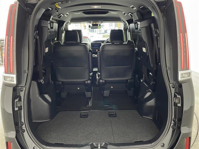 エスクァイア ハイブリッドGi 純正ナビ TV バックカメラ 両側パワースライドドア プリクラッシュセーフティ レーンディパーチャーアラート オートマチックハイビーム ドライブレコーダー LEDヘッドライト 革シート シートヒーター(19枚目)