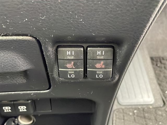 エスクァイア ハイブリッドGi 純正ナビ TV バックカメラ 両側パワースライドドア プリクラッシュセーフティ レーンディパーチャーアラート オートマチックハイビーム ドライブレコーダー LEDヘッドライト 革シート シートヒーター(29枚目)