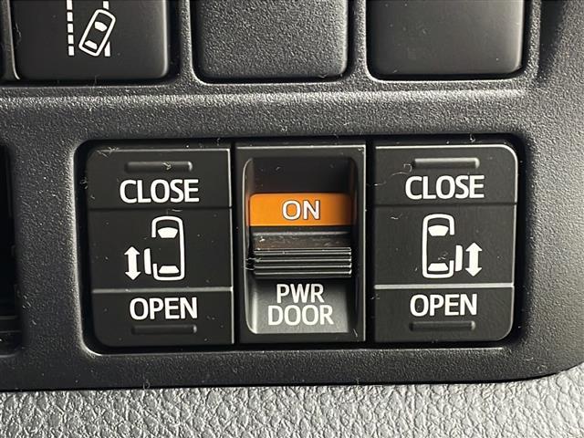 エスクァイア ハイブリッドGi 純正ナビ TV バックカメラ 両側パワースライドドア プリクラッシュセーフティ レーンディパーチャーアラート オートマチックハイビーム ドライブレコーダー LEDヘッドライト 革シート シートヒーター(30枚目)