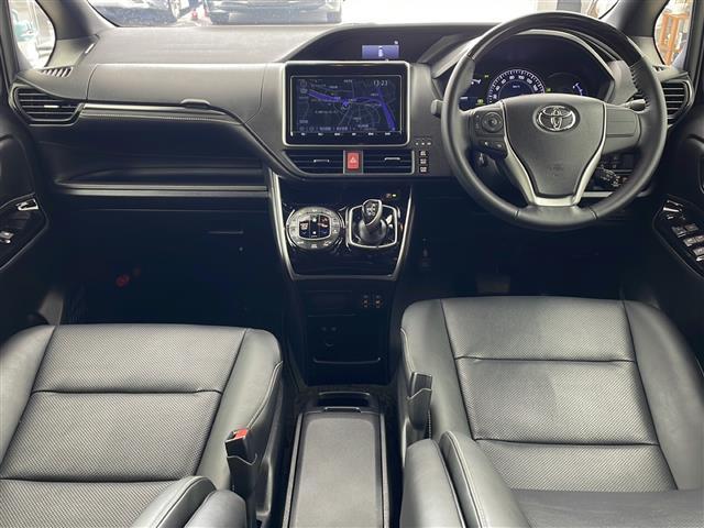 エスクァイア ハイブリッドGi 純正ナビ TV バックカメラ 両側パワースライドドア プリクラッシュセーフティ レーンディパーチャーアラート オートマチックハイビーム ドライブレコーダー LEDヘッドライト 革シート シートヒーター(42枚目)