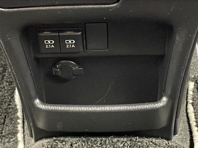 ノア Si ダブルバイビー 10型ナビ TV 12.1型後席モニター ETC 両側パワースライドドア ハーフレザー プリクラッシュセーフティ ドライブレコーダー LEDヘッドライト 純正16インチアルミホイール(30枚目)