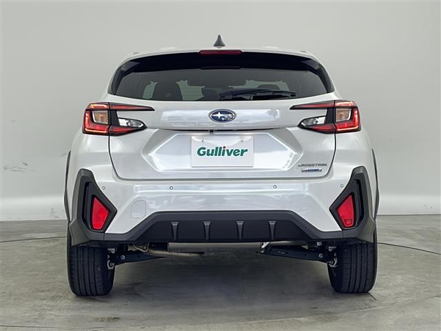 クロストレック リミテッド　純正１１．６インチセンターディスプレイナビ・全方位ナビ・ビルトインＥＴＣ・アイサイト・レーダークルーズコントロール・前席パワーシート・前席シートヒーター・ステアリングヒーター・純正１８インチアルミ（5枚目）