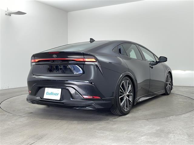 プリウス Ｚ　純正ナビ・パノラミックビューモニター・ビルトインＥＴＣ２．０・パワーバックドア・ワイヤレス充電・モデリスタエアロ・社外車高調・トヨタセーフティセンス・レザーシート・シートヒーター・エアシート（3枚目）