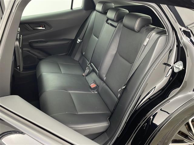 プリウス Ｚ　純正ナビ・パノラミックビューモニター・ビルトインＥＴＣ２．０・パワーバックドア・ワイヤレス充電・モデリスタエアロ・社外車高調・トヨタセーフティセンス・レザーシート・シートヒーター・エアシート（15枚目）