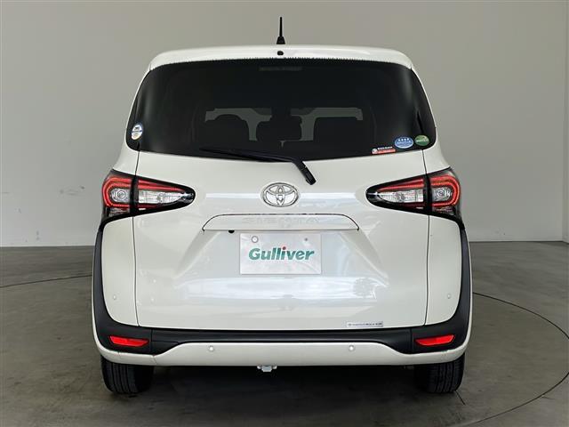 シエンタ Ｇ　クエロ　・ワンオーナー・純正９インチナビ・ビルトインＥＴＣ・両側パワースライドドア・フルセグＴＶ・ハーフレザー・全方位カメラ・トヨタセーフティセンス・ＬＥＤライト・オートライト・ＬＥＤライト・スマートキー（7枚目）