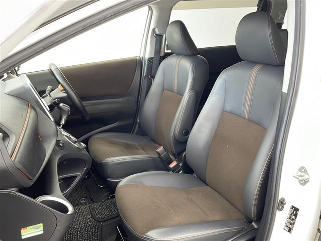 シエンタ Ｇ　クエロ　・ワンオーナー・純正９インチナビ・ビルトインＥＴＣ・両側パワースライドドア・フルセグＴＶ・ハーフレザー・全方位カメラ・トヨタセーフティセンス・ＬＥＤライト・オートライト・ＬＥＤライト・スマートキー（12枚目）