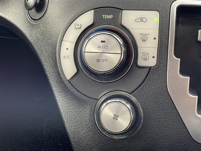 シエンタ Ｇ　クエロ　・ワンオーナー・純正９インチナビ・ビルトインＥＴＣ・両側パワースライドドア・フルセグＴＶ・ハーフレザー・全方位カメラ・トヨタセーフティセンス・ＬＥＤライト・オートライト・ＬＥＤライト・スマートキー（25枚目）