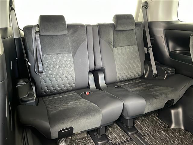 アルファード ２．５Ｓ　純正１０インチナビ・バックカメラ・純正１２．１インチフリップダウンモニター・ビルトインＥＴＣ・両側パワースライドドア・トヨタセーフティセンス・プリクラッシュセーフティ・レーダークルーズコントロール（12枚目）