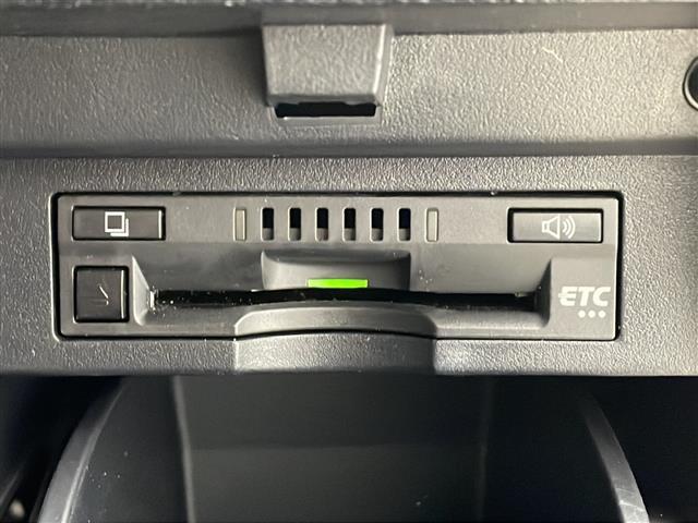 アルファード ２．５Ｓ　純正１０インチナビ・バックカメラ・純正１２．１インチフリップダウンモニター・ビルトインＥＴＣ・両側パワースライドドア・トヨタセーフティセンス・プリクラッシュセーフティ・レーダークルーズコントロール（28枚目）