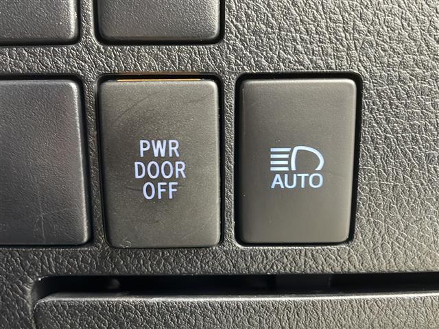 アルファード ２．５Ｓ　純正１０インチナビ・バックカメラ・純正１２．１インチフリップダウンモニター・ビルトインＥＴＣ・両側パワースライドドア・トヨタセーフティセンス・プリクラッシュセーフティ・レーダークルーズコントロール（31枚目）