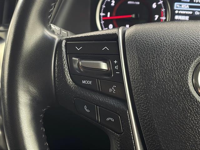 アルファード ２．５Ｓ　Ａパッケージ　９型ナビ　ＴＶ　バックカメラ　ビルトインＥＴＣ　両側パワースライドドア　プリクラッシュセーフティ　レーントレーシングアシスト　オートマチックハイビーム　ＬＥＤヘッドライト　オートライト　スペアタイヤ（21枚目）